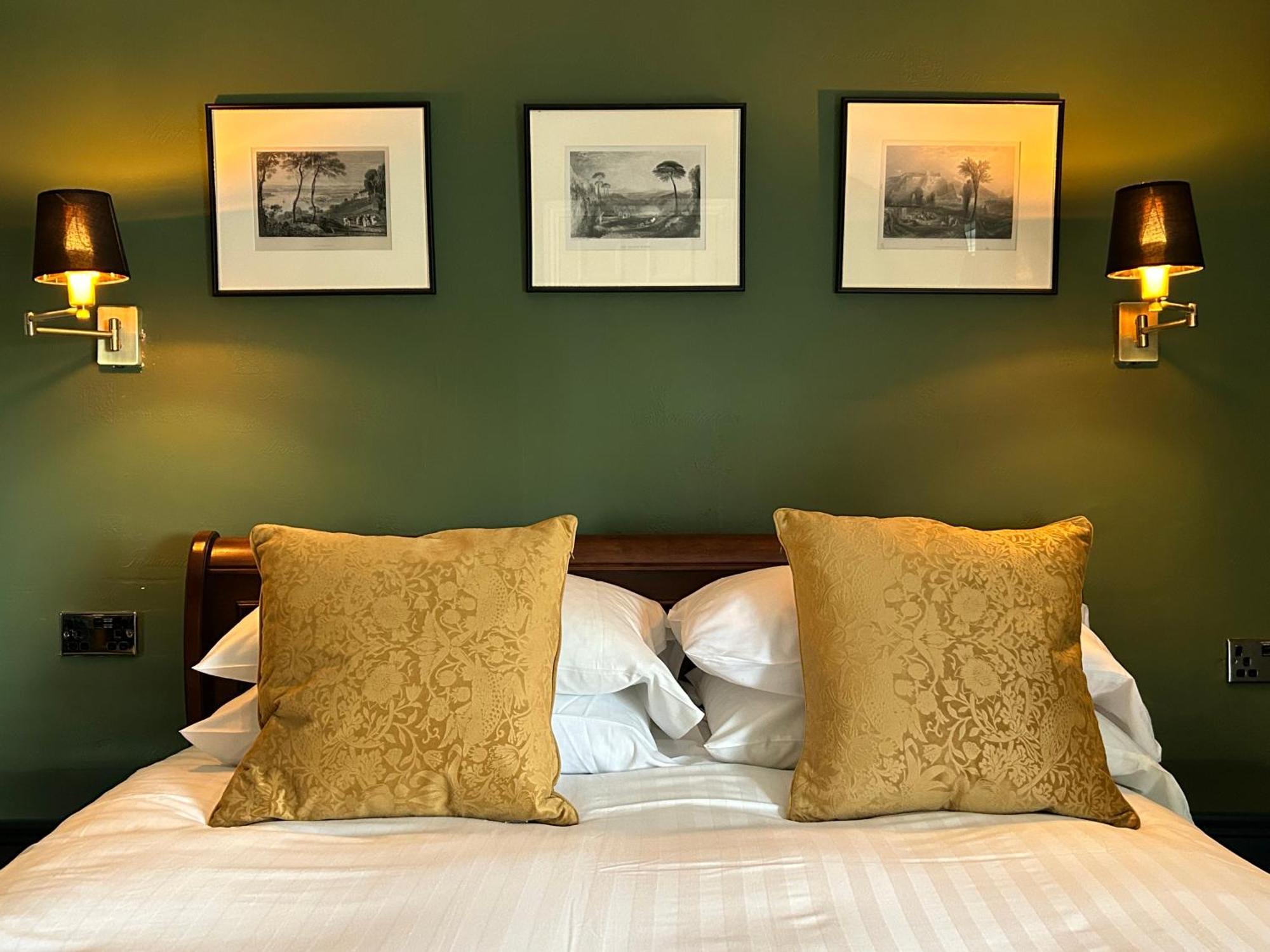 Guest house Baytree House 4*