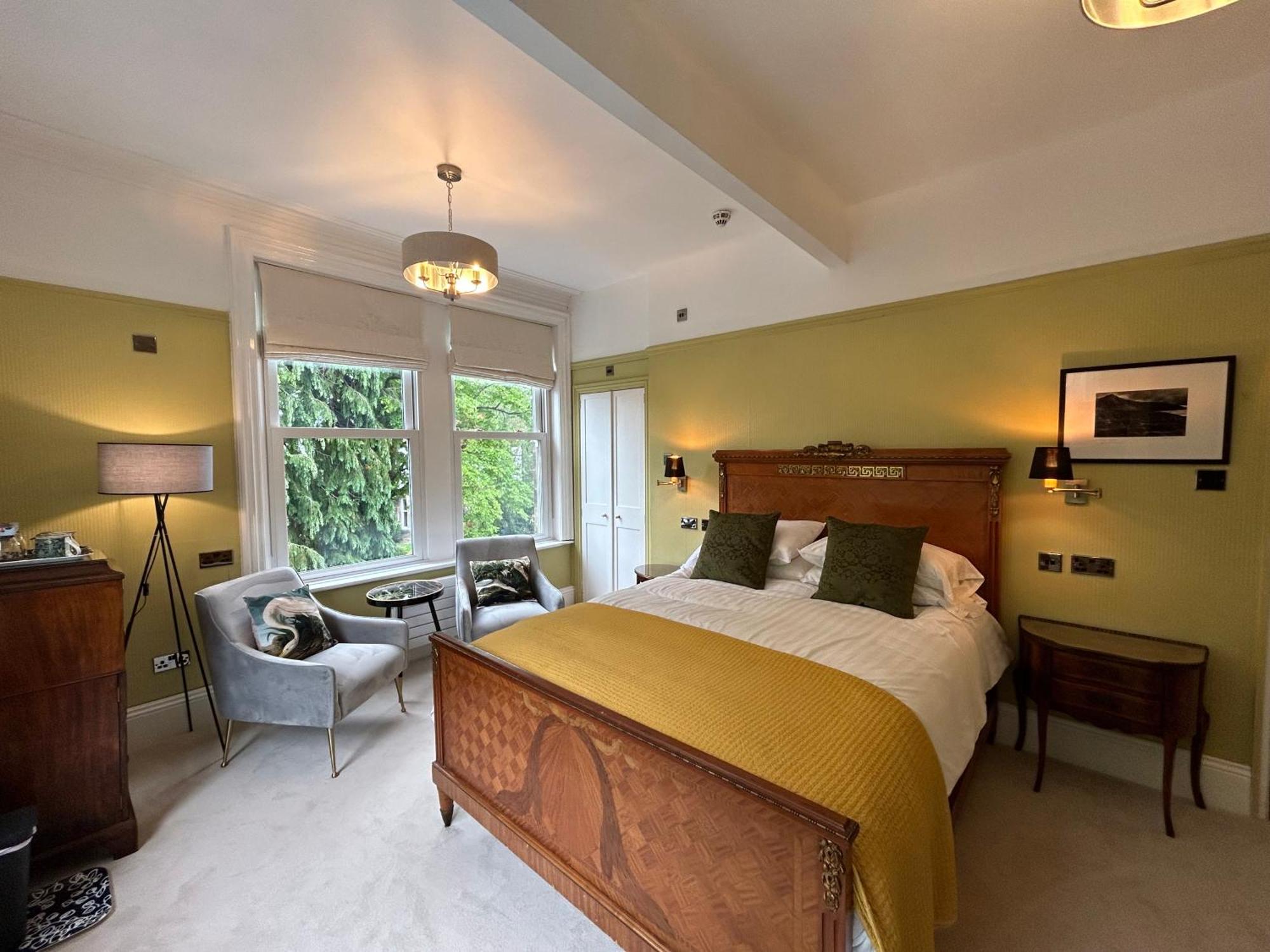 Baytree House 4*